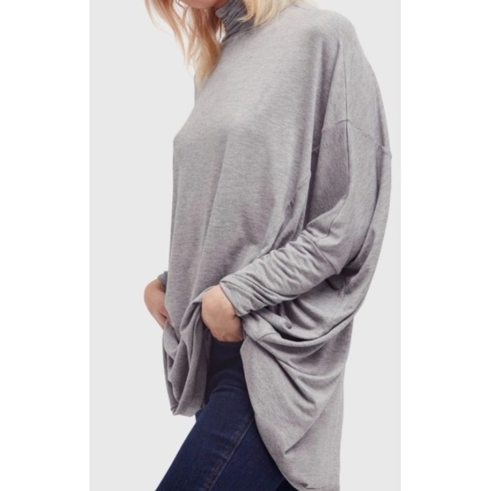 Free People We The Free Size XS heather gray Turtleneck Tunic with Dolman Sleeve